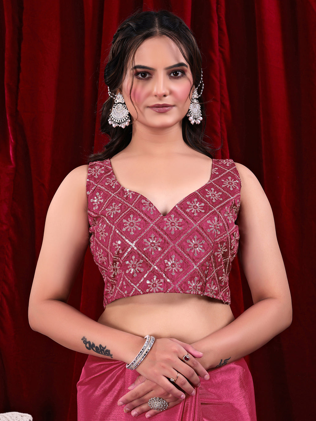 Chinon Solid Saree with Embroidered Lace Border
