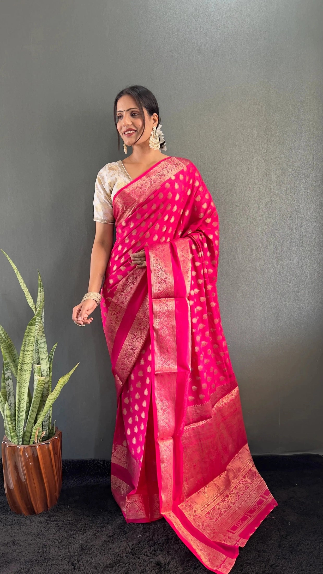 Ready to Wear Pure Banarasi Georgette Saree With Ready Made Blouse