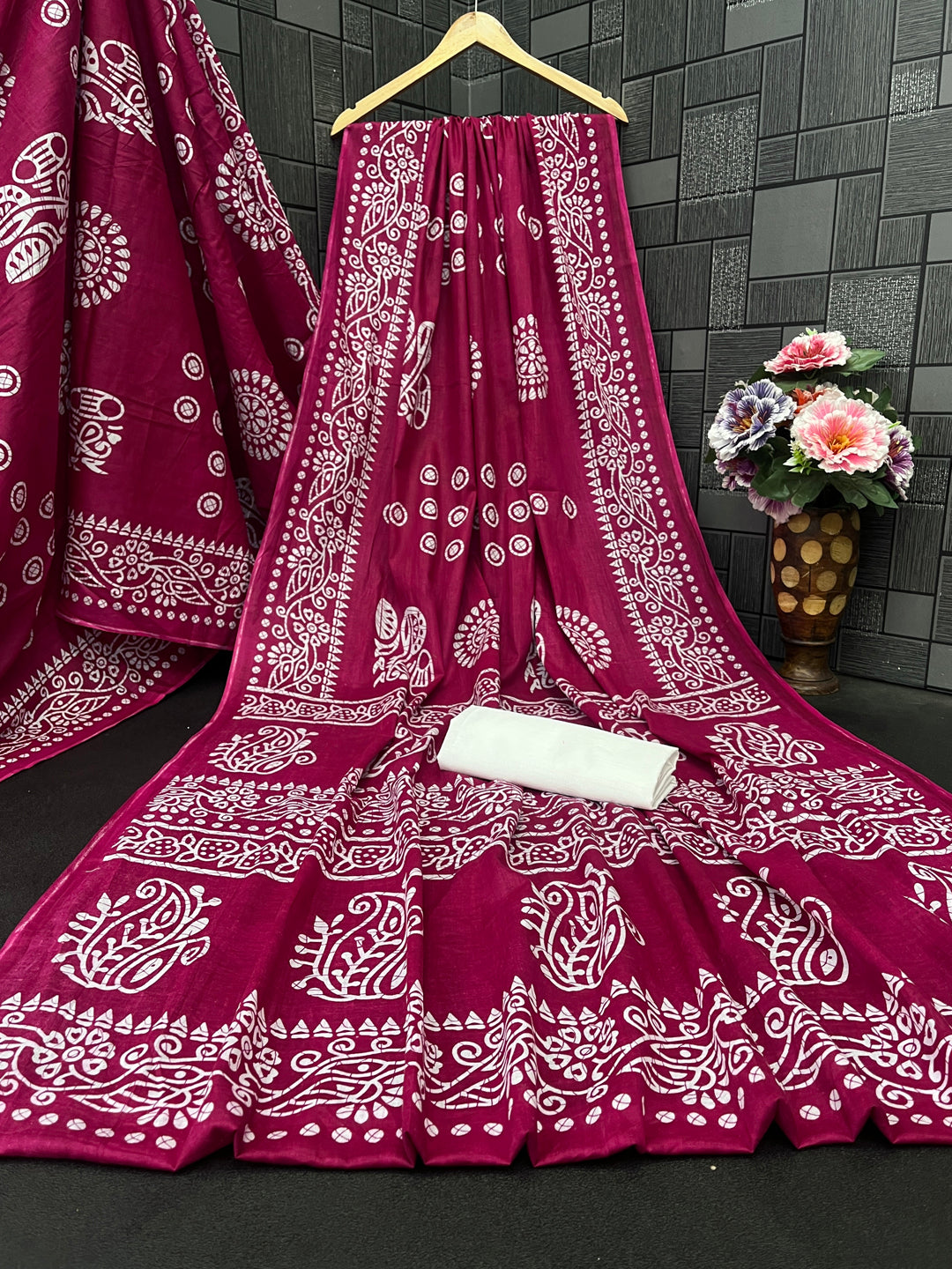 Pure Cotton Saree with Hand-Printed Batik Design