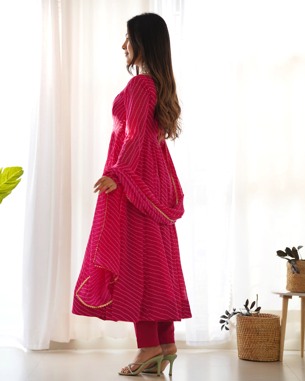 Women Leheriya Printed Georgette Anarkali Kurta Set