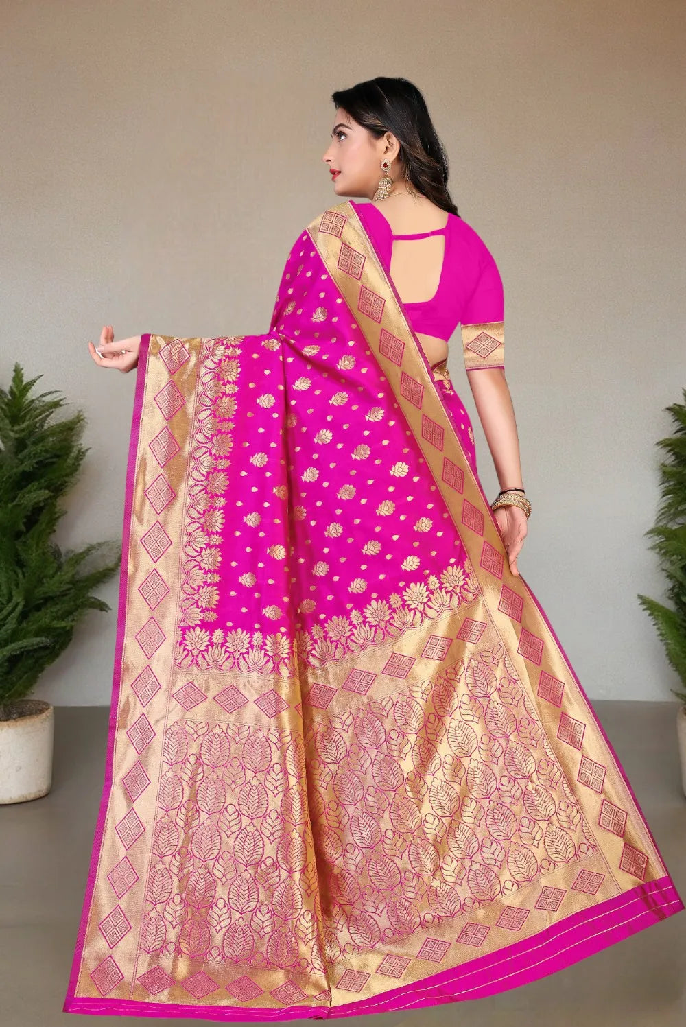 Pionex Woven Kanjivaram Jacquard Pure Silk Saree