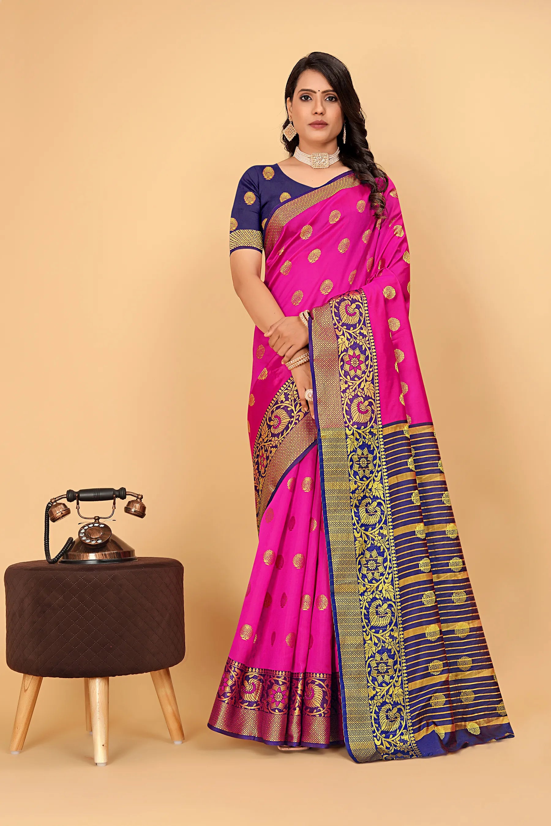 Pionex Woven Katan Kanjivaram Soft Lichi Silk Sarees