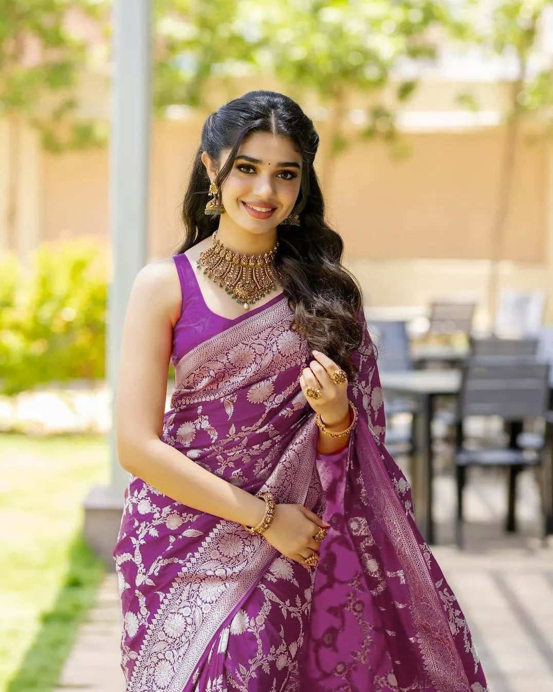 Soft Banarasi Silk Jacquard Zari Woven Pink Saree