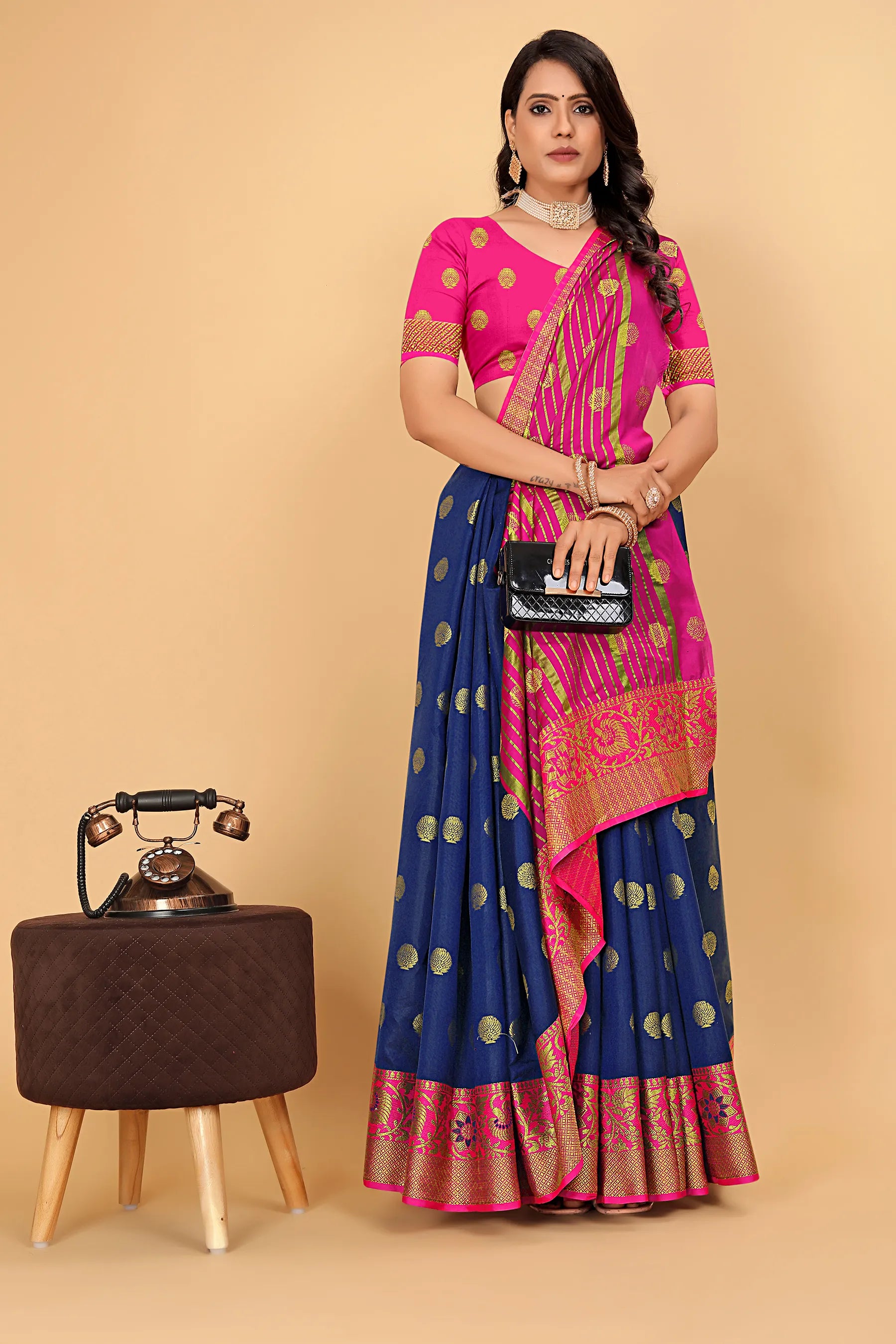 Pionex Woven Katan Kanjivaram Soft Lichi Silk Sarees