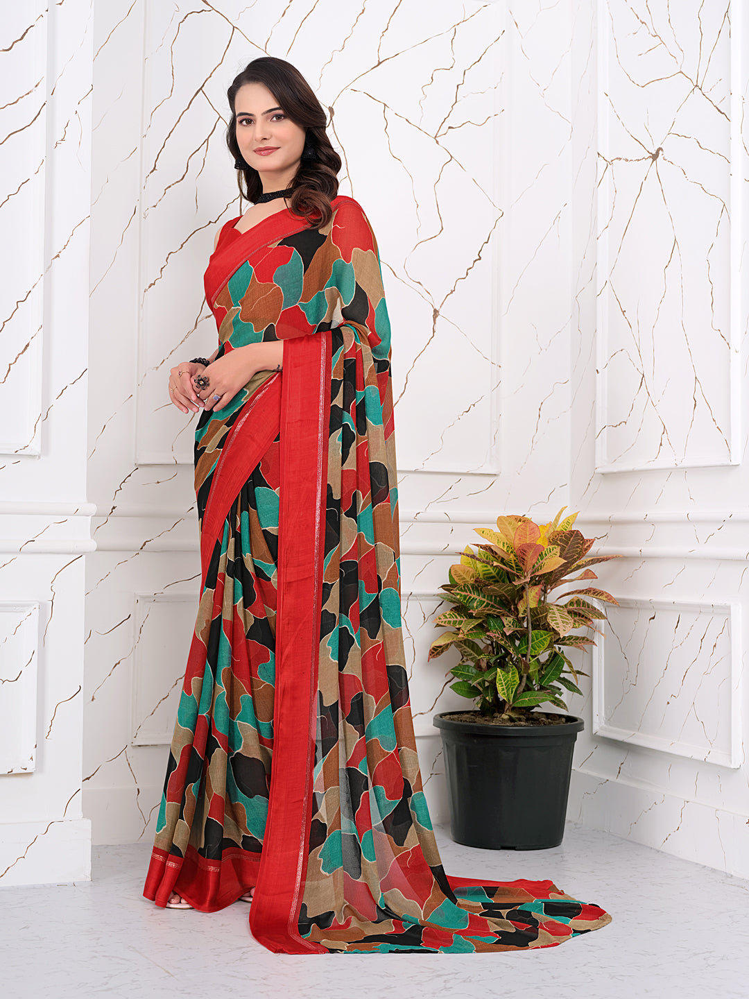 Instant Glam: Pre-Pleated Chiffon & Satin Patta Saree