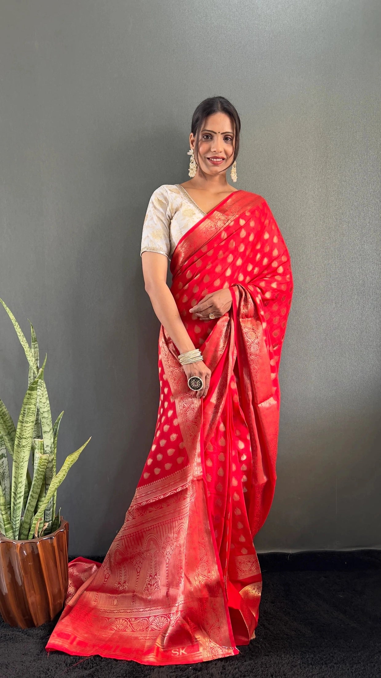 Ready to Wear Pure Banarasi Georgette Saree With Ready Made Blouse