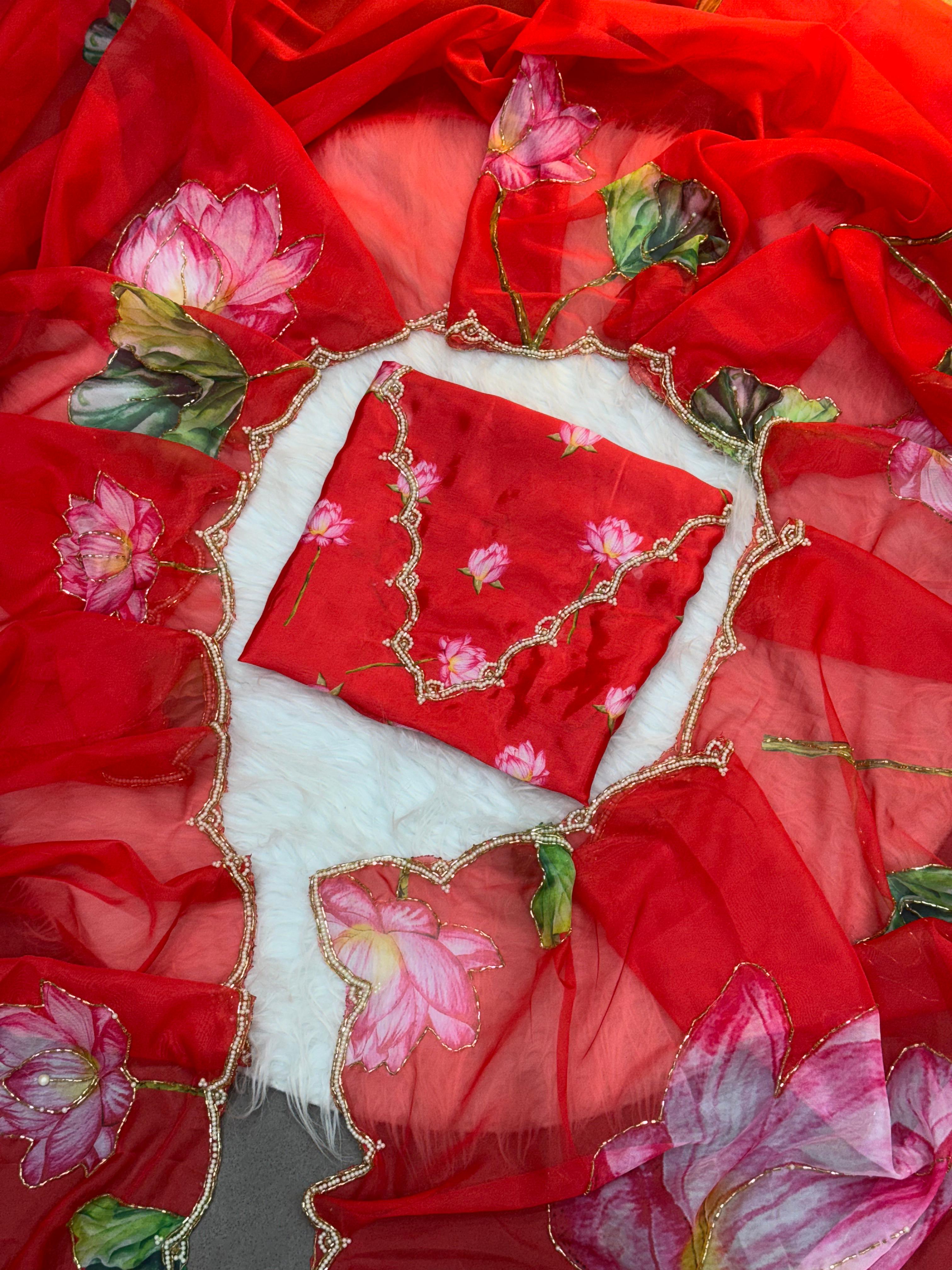 Elegant Floral Tabi Organza Saree with Exquisite Cut Dana Hand Work