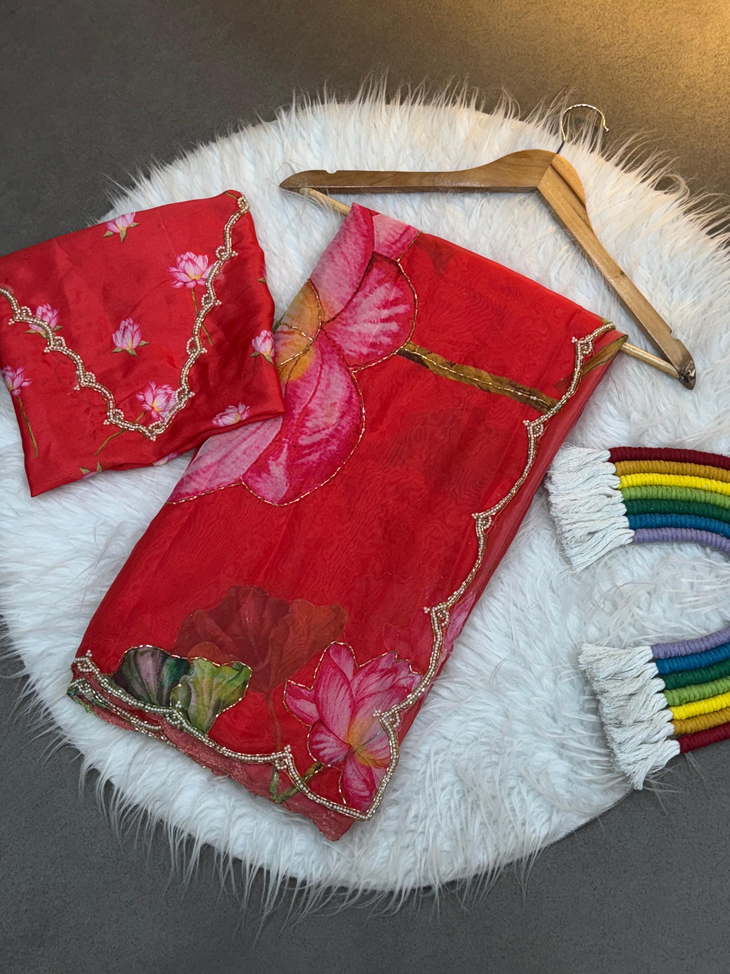 Elegant Floral Tabi Organza Saree with Exquisite Cut Dana Hand Work