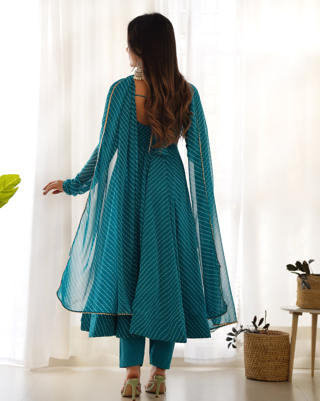 Women Leheriya Printed Georgette Anarkali Kurta Set