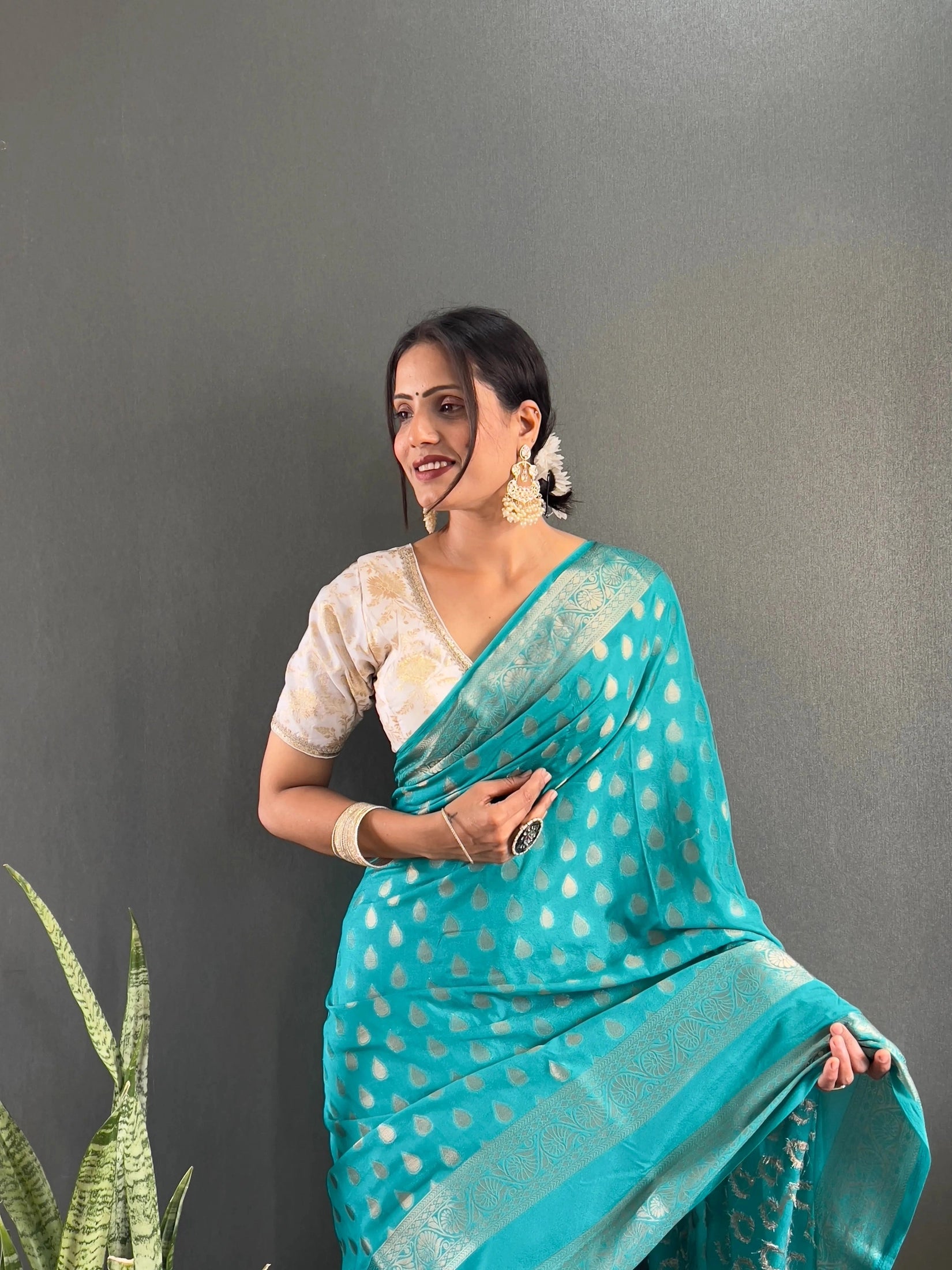 Ready to Wear Pure Banarasi Georgette Saree With Ready Made Blouse