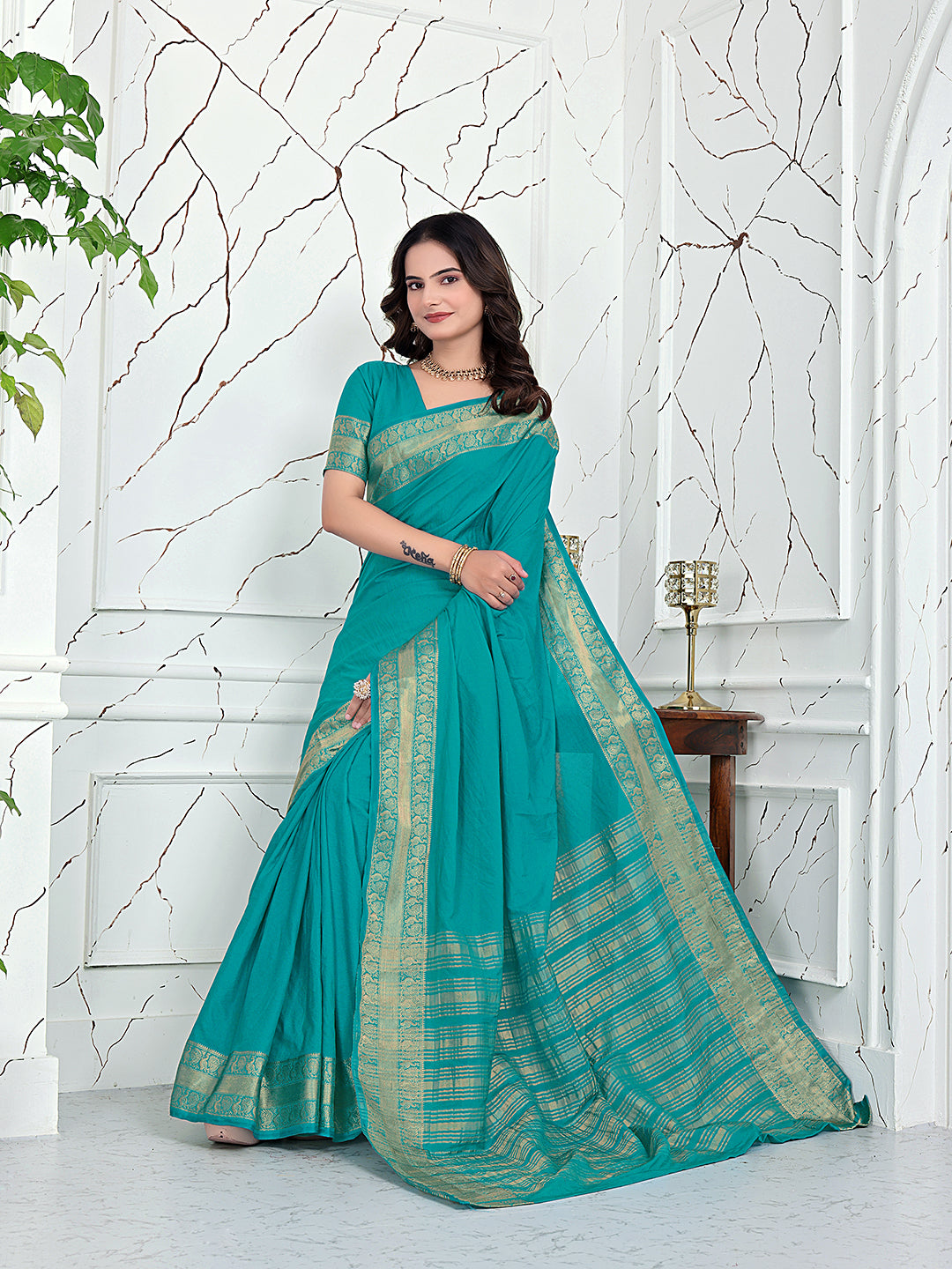 Ready-to-Wear Jacquard Saree in Crepe Banarasi Fabric