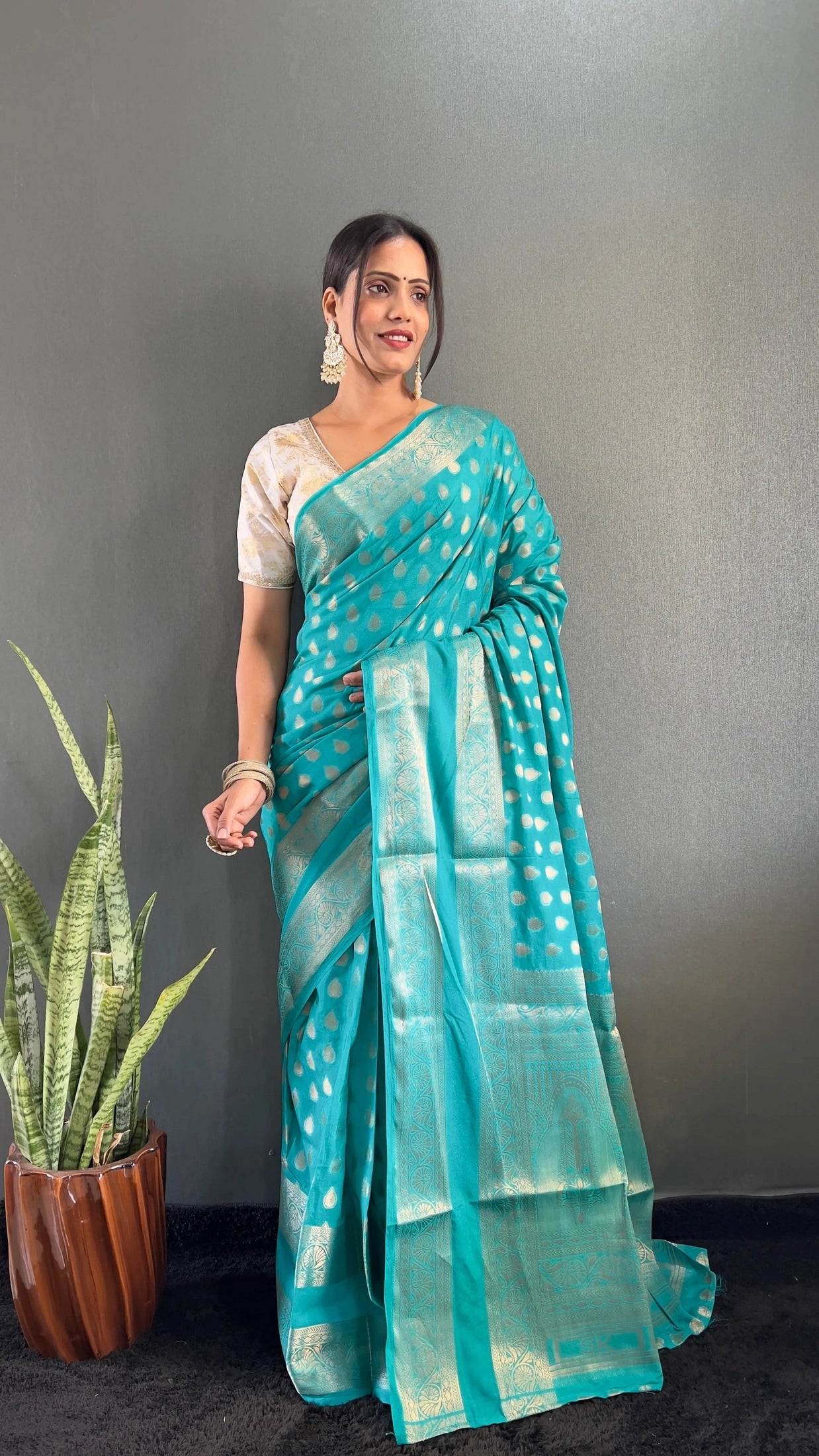 Ready to Wear Pure Banarasi Georgette Saree With Ready Made Blouse