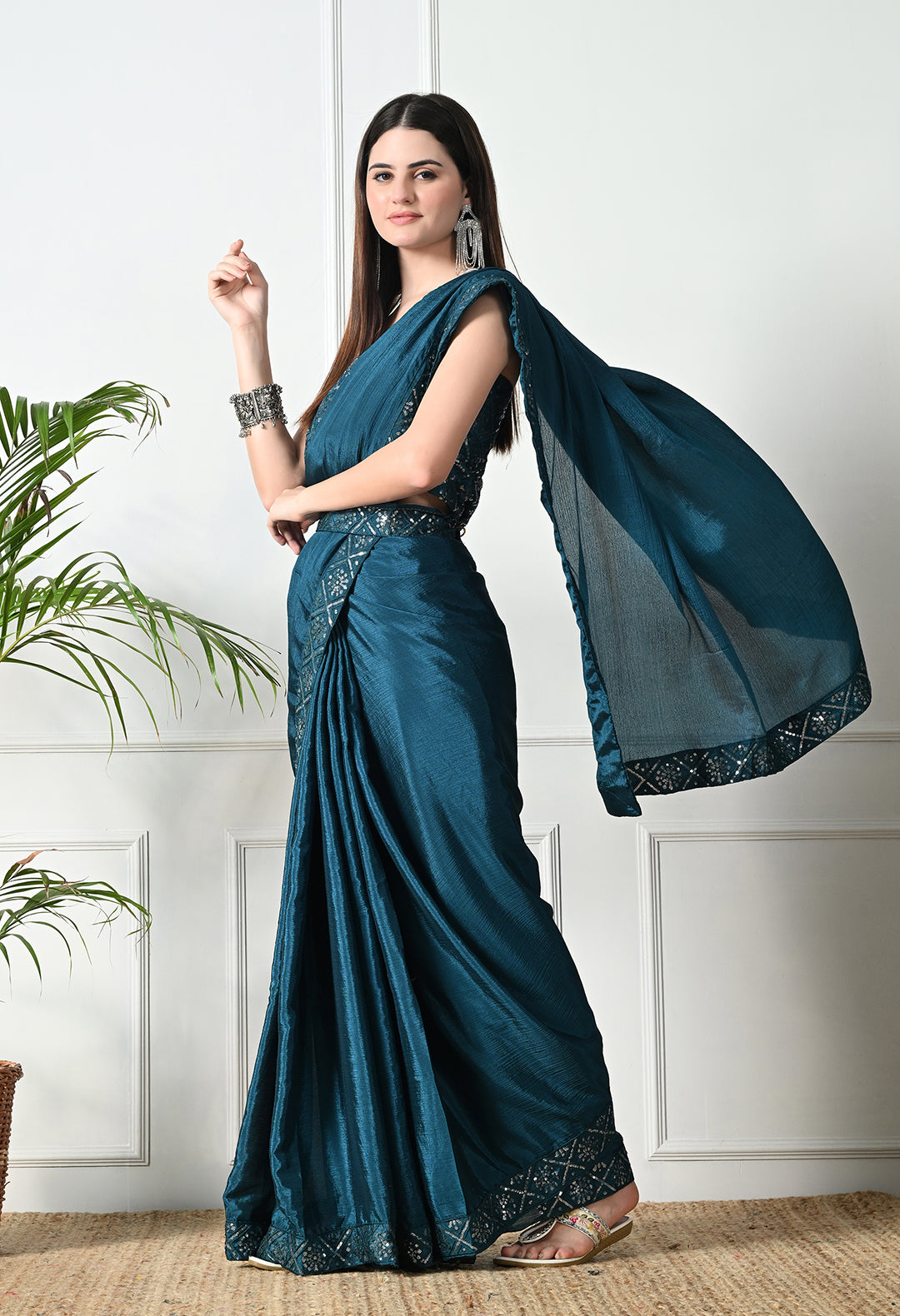 Chinon Solid Saree with Embroidered Lace Border