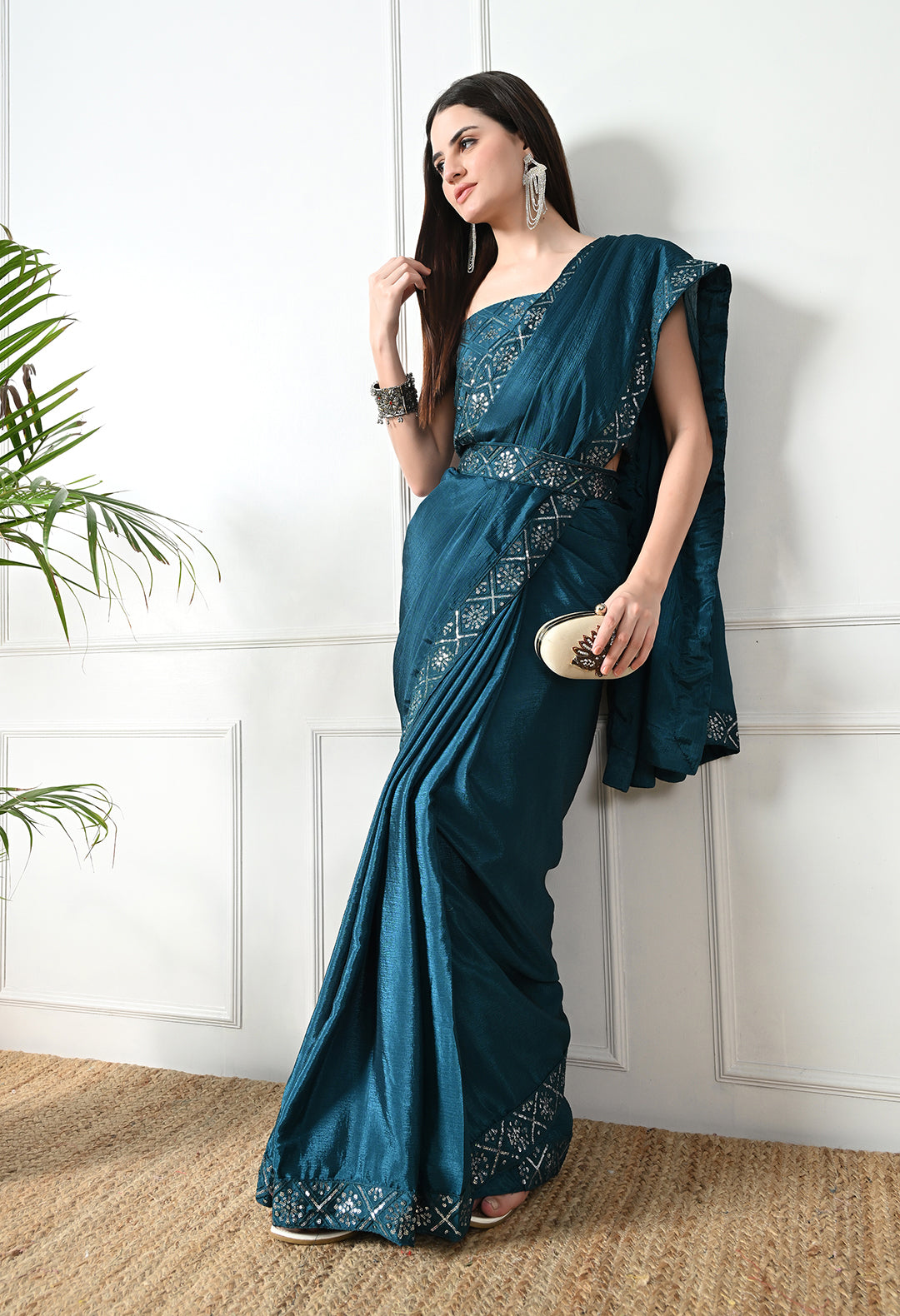 Chinon Solid Saree with Embroidered Lace Border