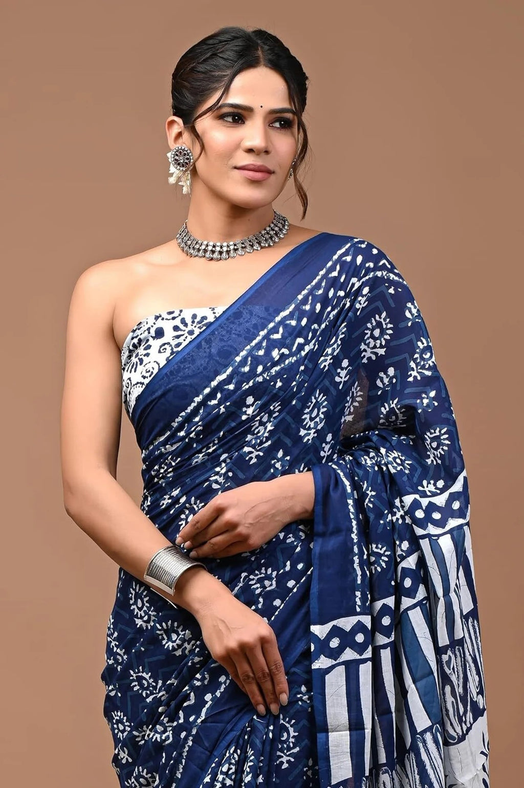 Women’s Mul Cotton Ready To Wear Saree with Floral Printed Pattern
