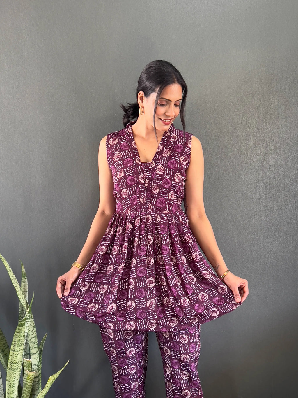 Printed V-Neck Co Ord Sets For Office Wear