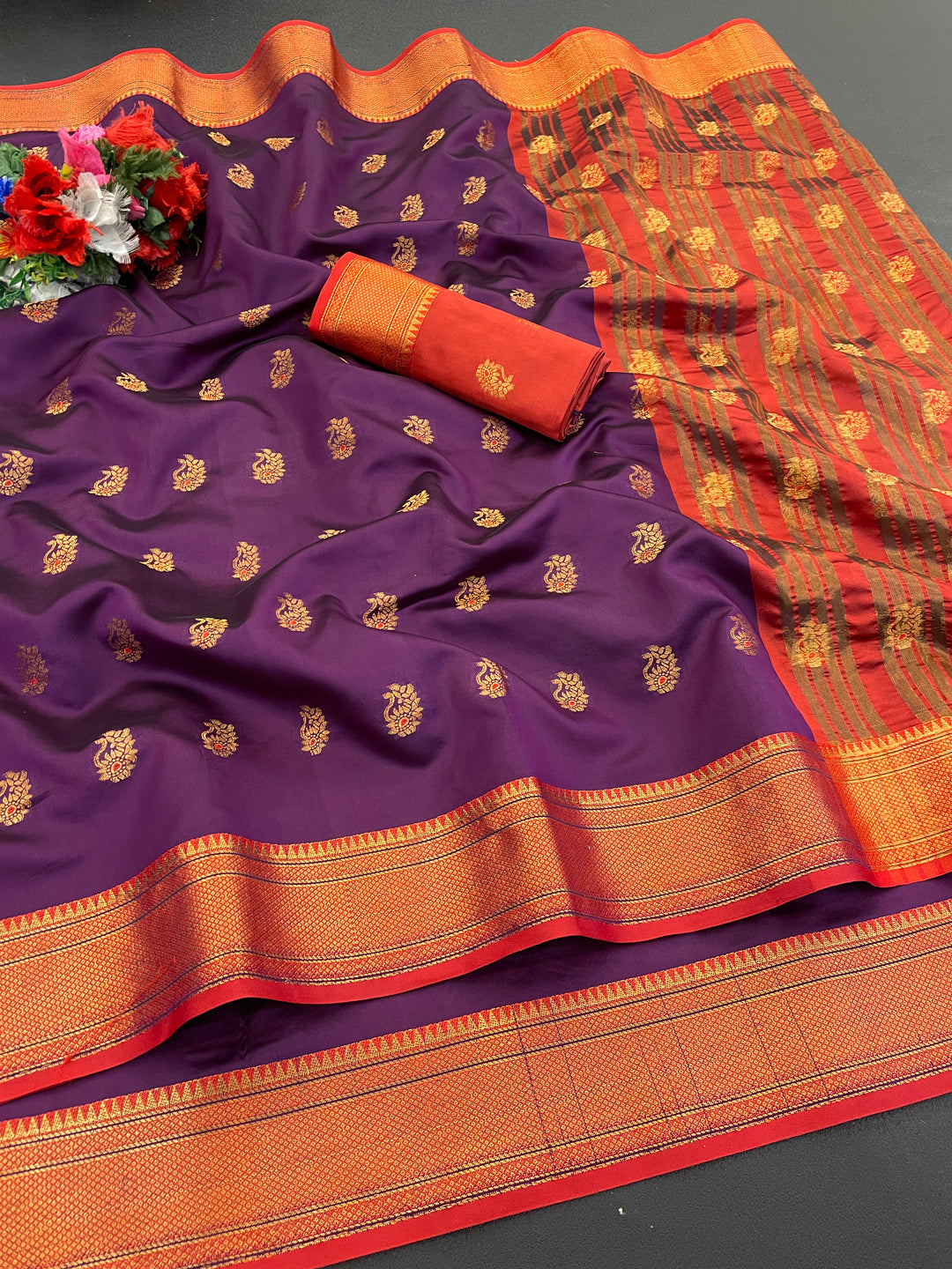 Jacquard Pure Banarasi Silk Saree