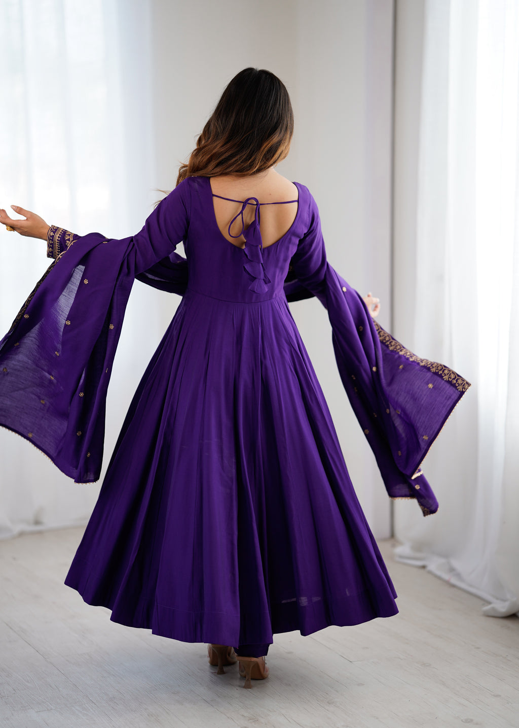 VIOLET