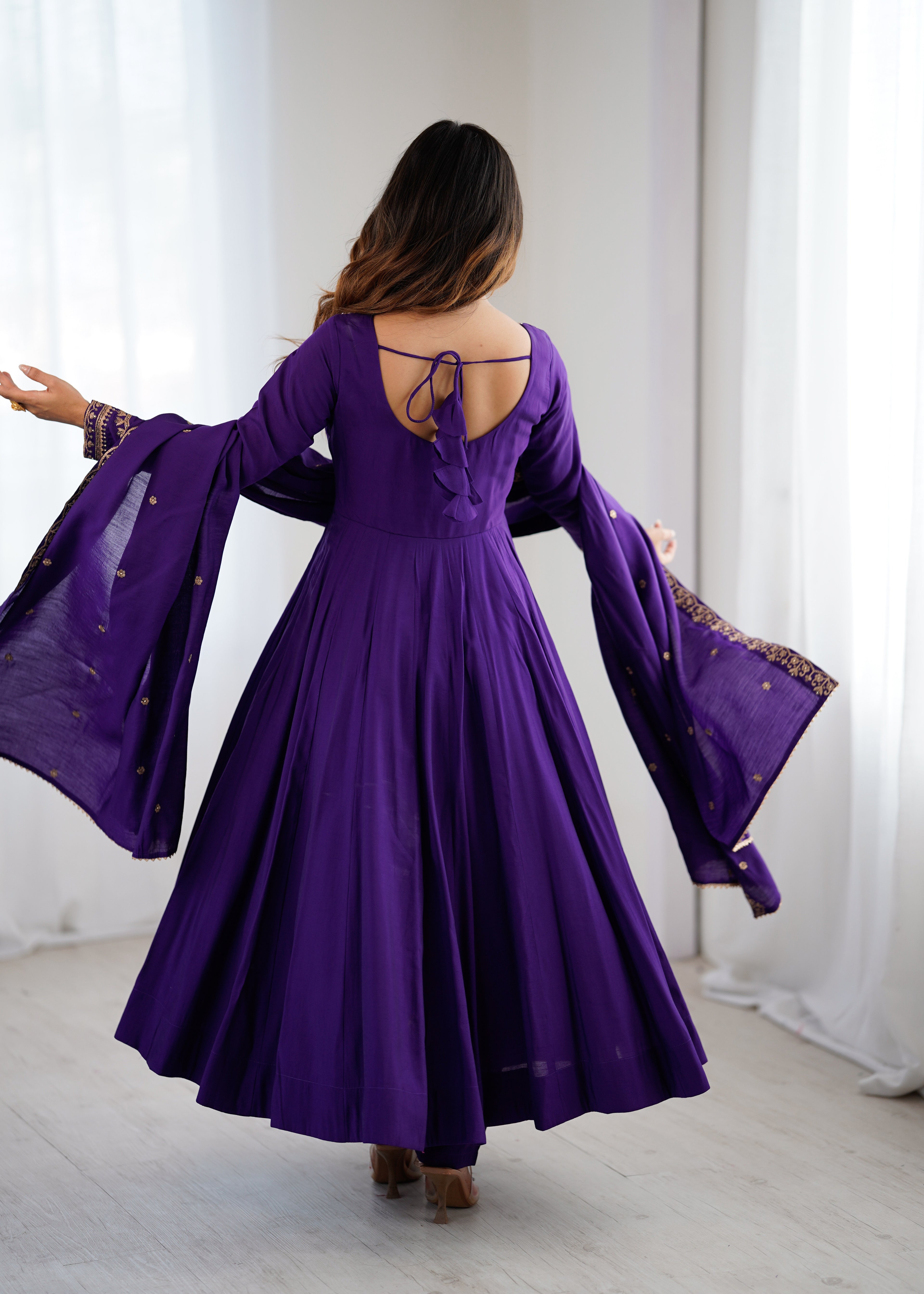 VIOLET