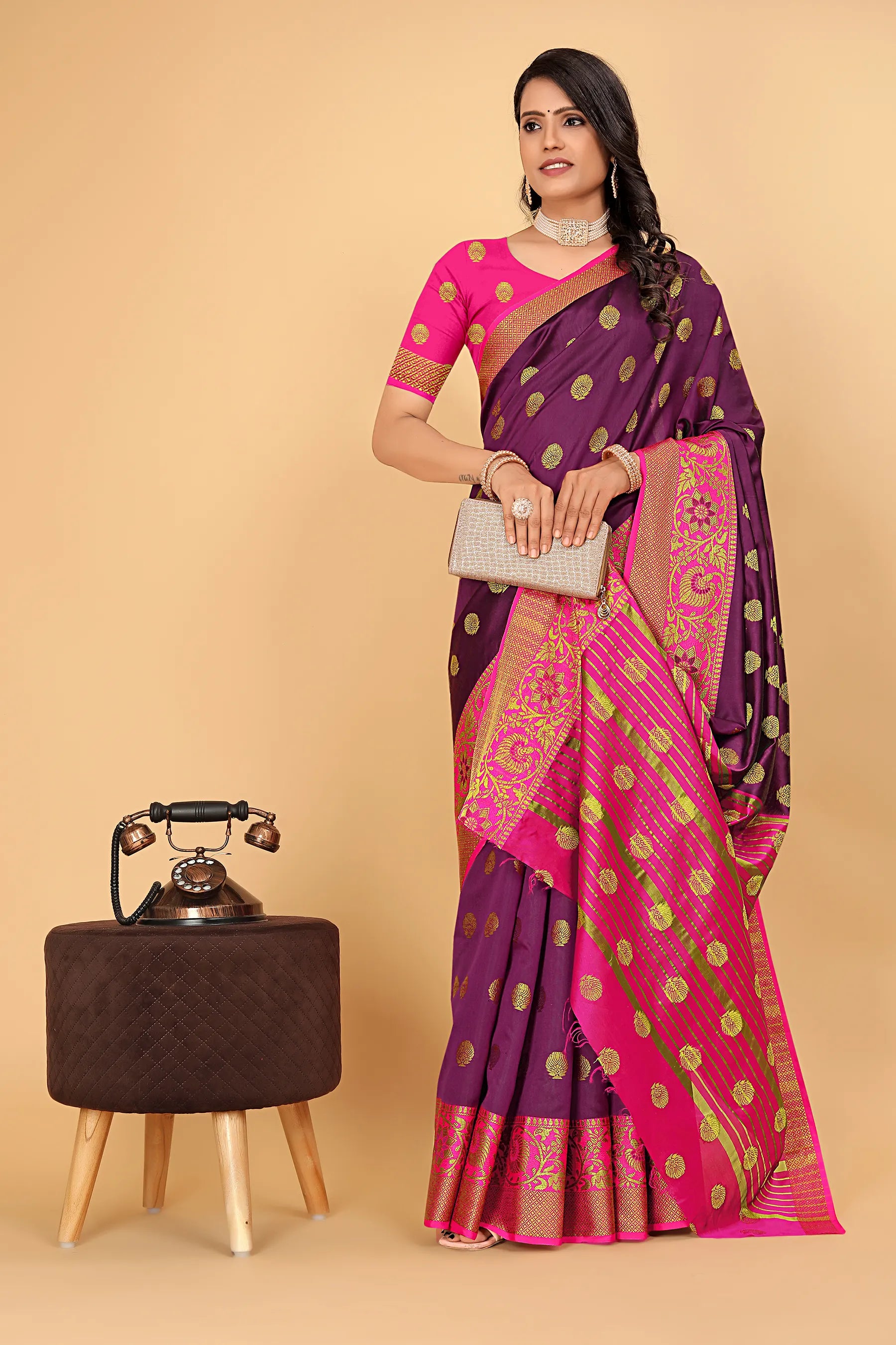 Pionex Woven Katan Kanjivaram Soft Lichi Silk Sarees