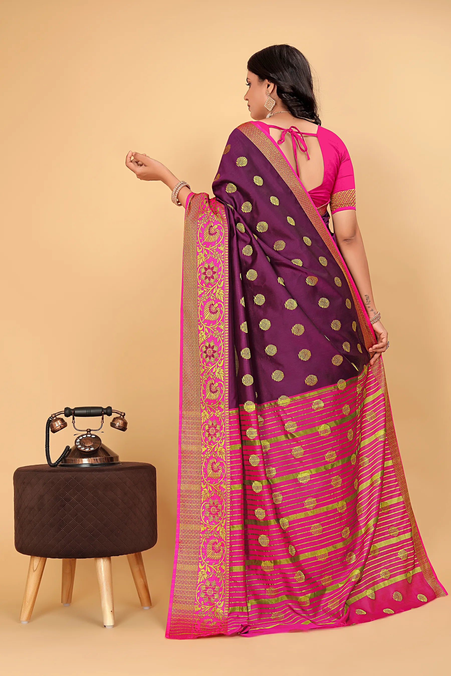 Pionex Woven Katan Kanjivaram Soft Lichi Silk Sarees