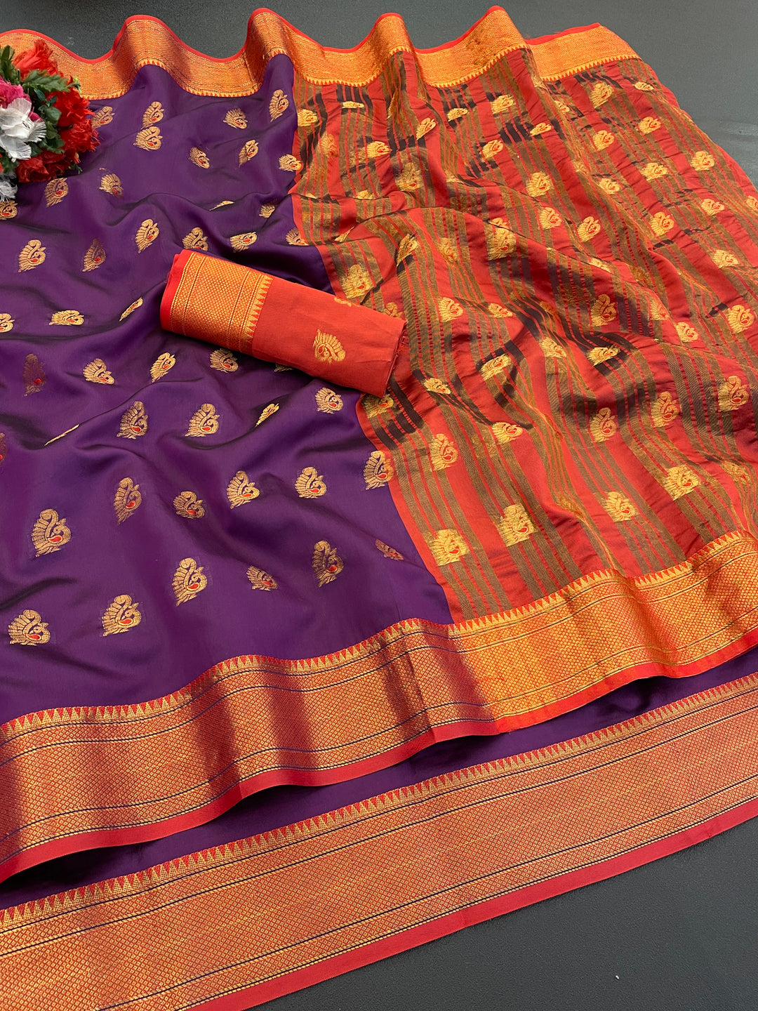 Jacquard Pure Banarasi Silk Saree
