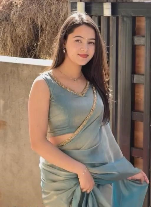 Rama Two-Tone Soft Fancy Chiffon Silk Saree