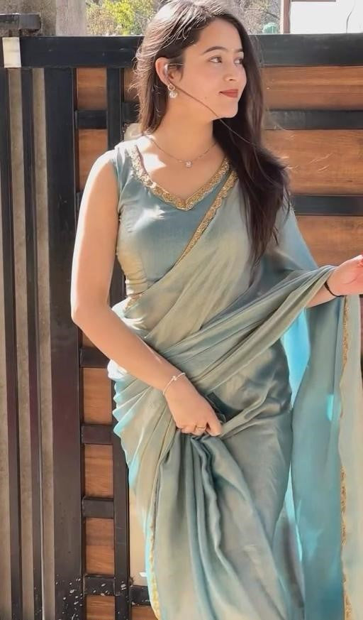 Rama Two-Tone Soft Fancy Chiffon Silk Saree