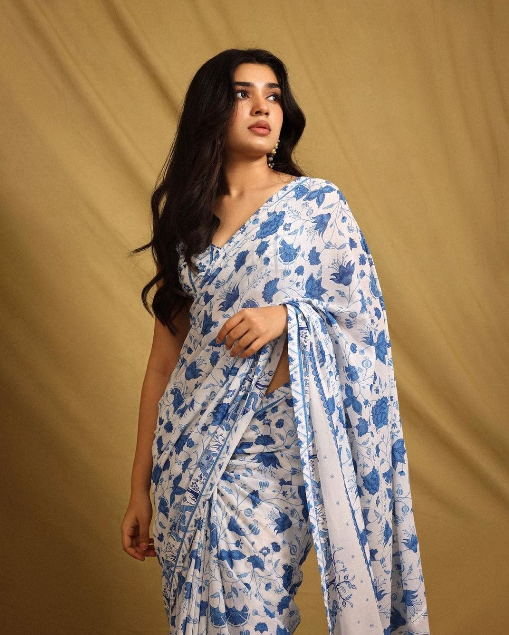 Georgette Fabric with Heavy Digital Print & Mono Lace Border