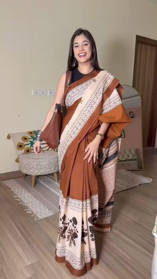 Abstract Print Mulmul Cotton Party Wear Saree