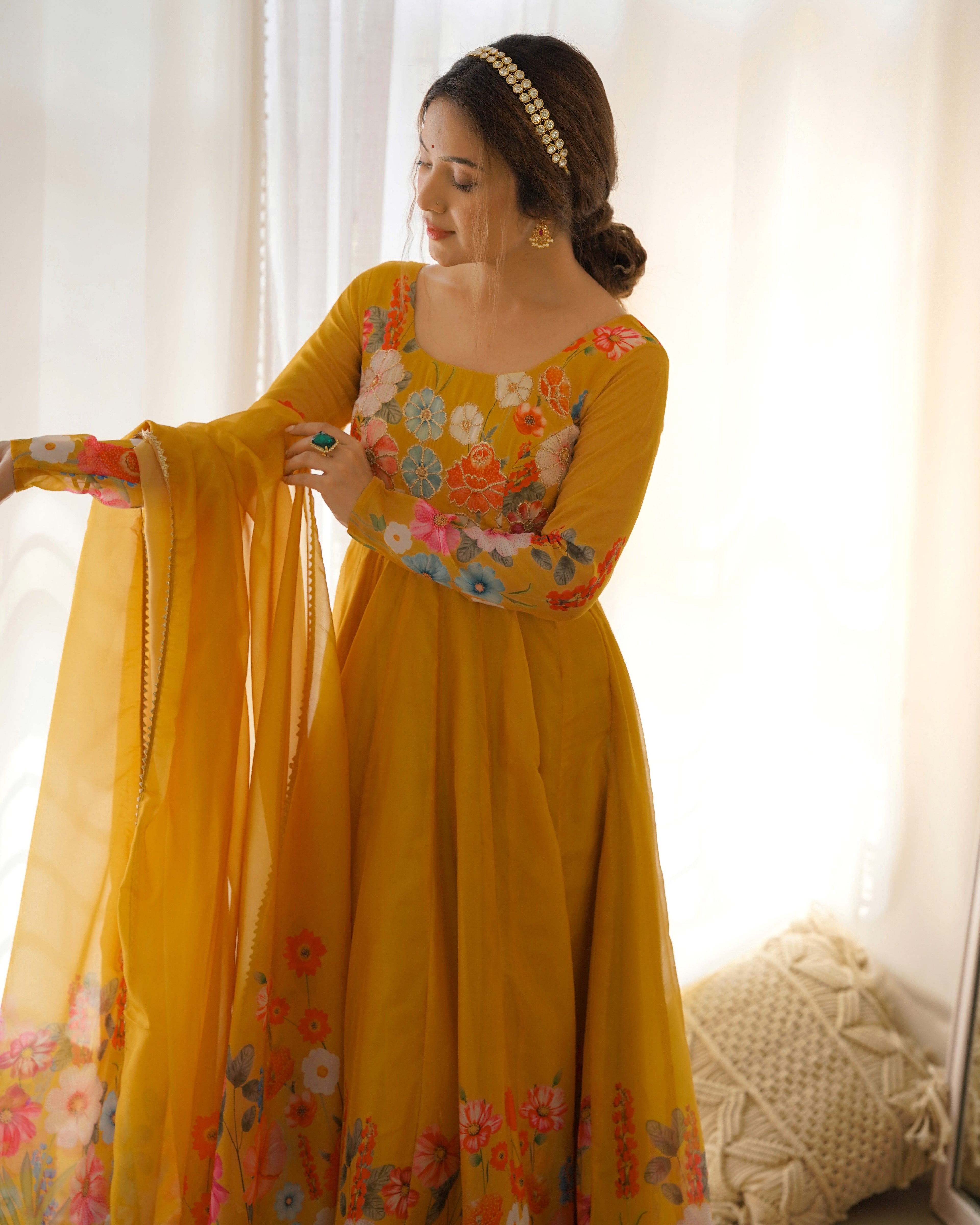 Women Floral Printed Organza Silk Flared Anarkali Kurta Set