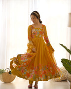 Women Floral Printed Organza Silk Flared Anarkali Kurta Set