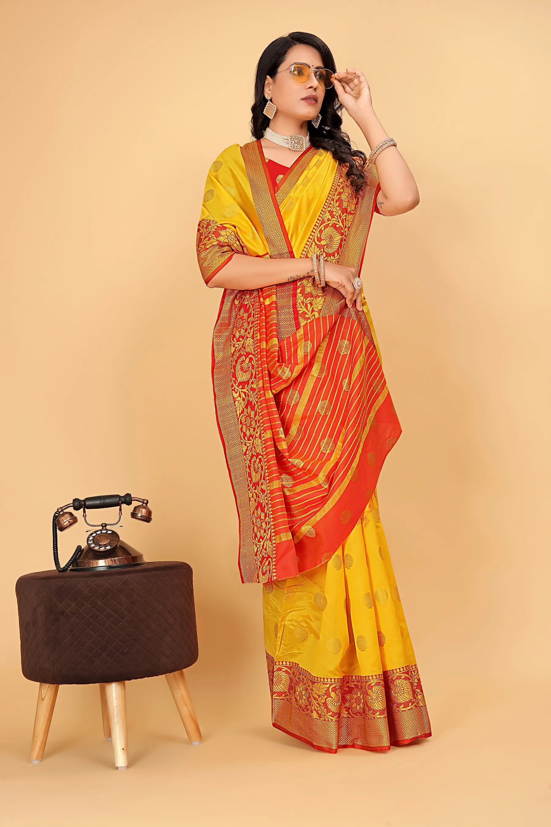 Pionex Woven Katan Kanjivaram Soft Lichi Silk Sarees