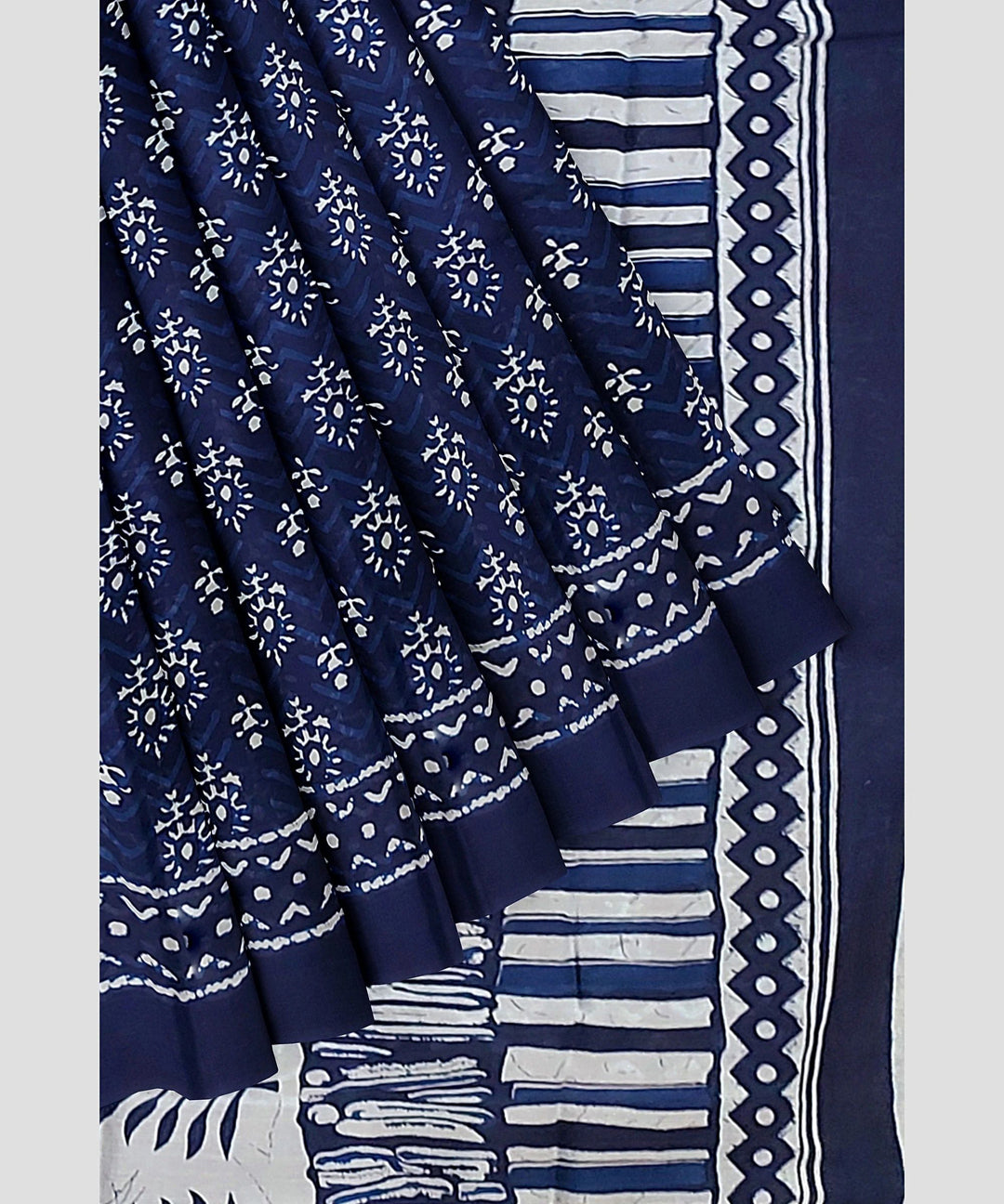 Floral Print Daily Wear Pure Cotton Saree