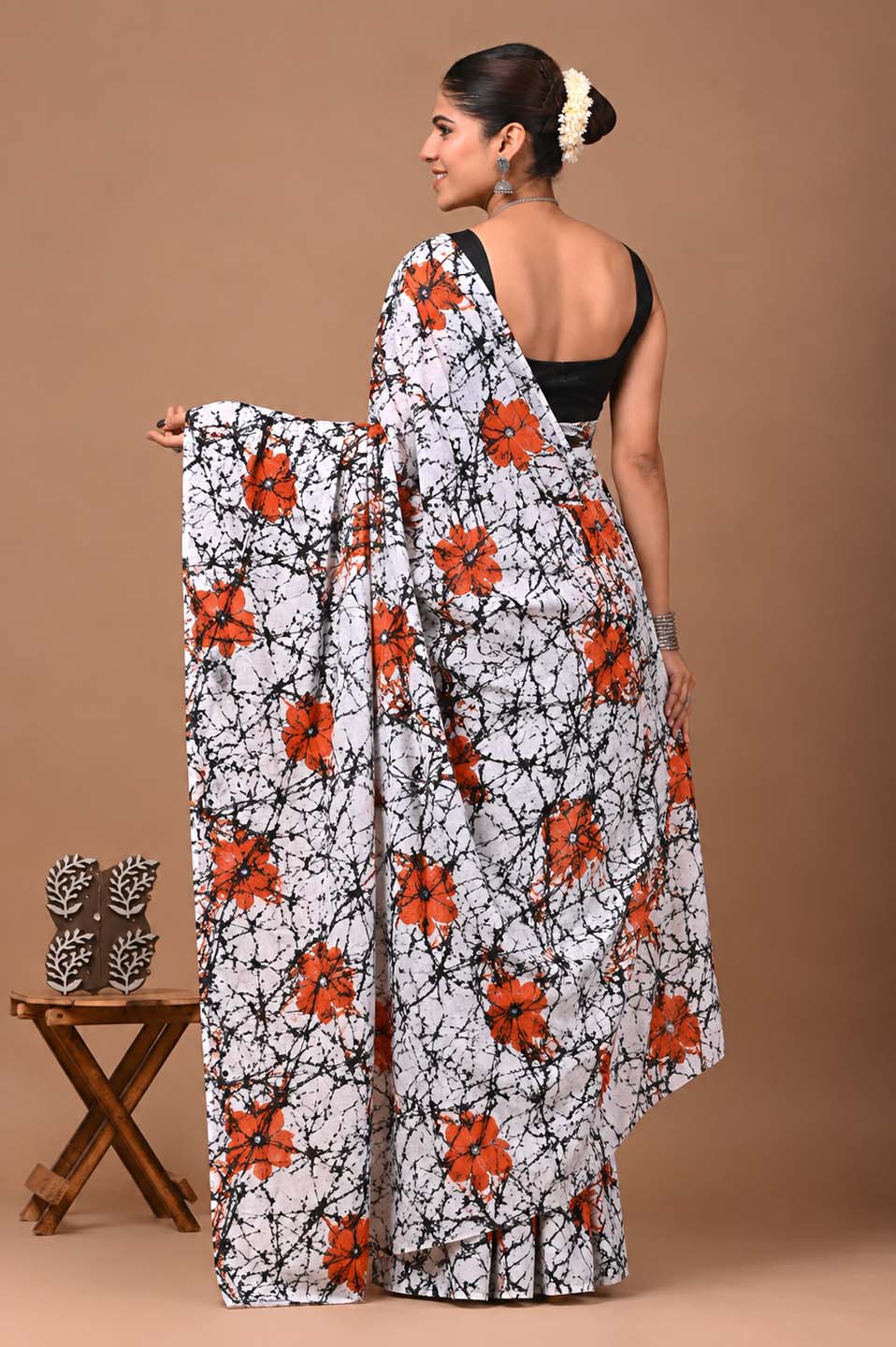 Mul Cotton Floral Printed Daily Wear Saree