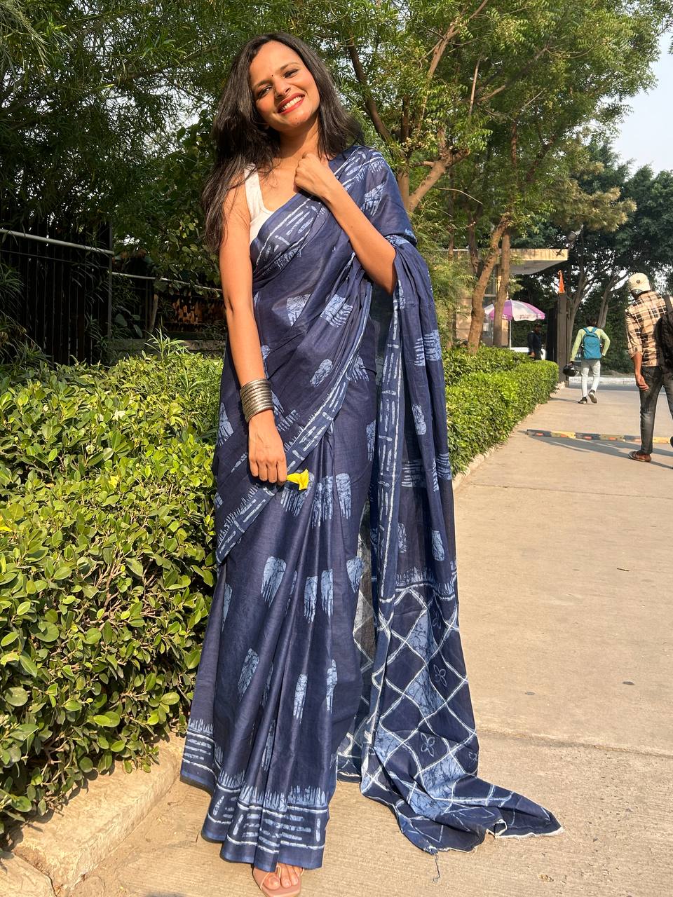 Mulmul Cotton Abstract Printed Saree