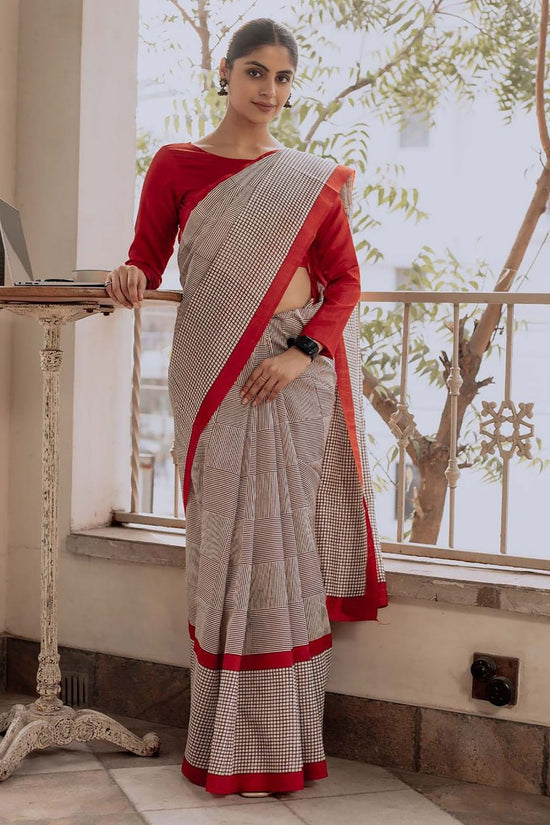 Mulmul Cotton Block Printed Saree