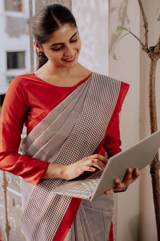 Mulmul Cotton Block Printed Saree