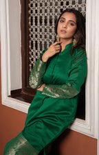 Woman's Jacquard Weaving Kurta and Pant Set