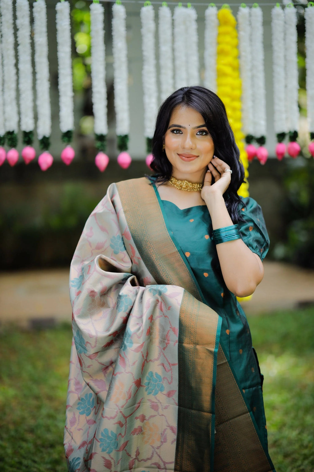 Jacquard Weaving Kurta with Pant and Dupatta Set