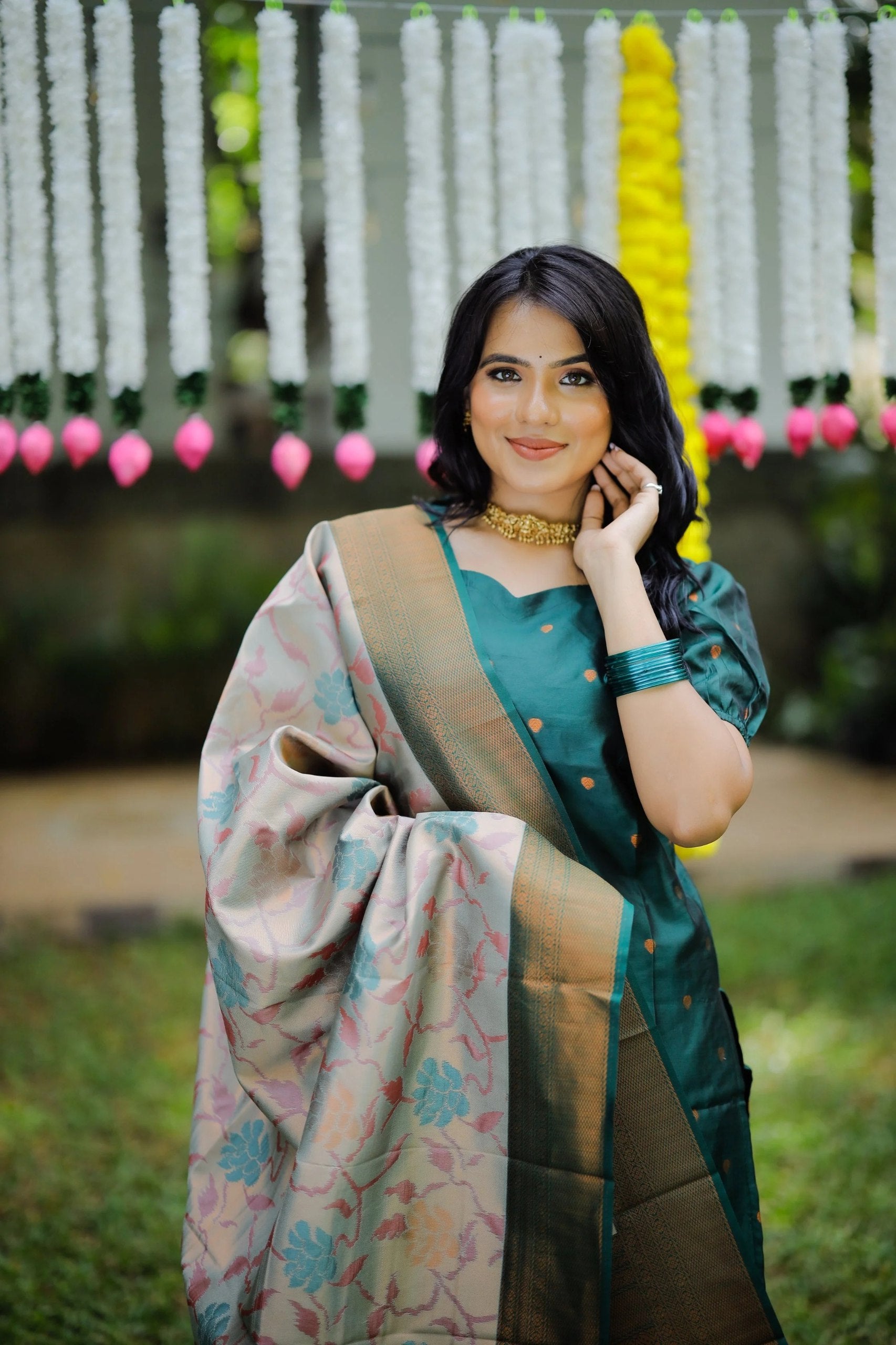 Jacquard Weaving Kurta with Pant and Dupatta Set