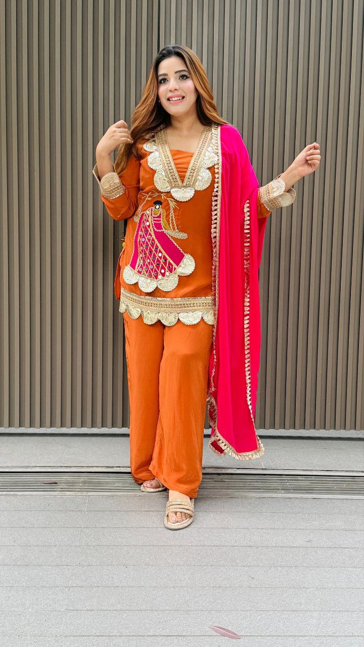 Festive Rani Pink Kurta Set with Peacock Embroidery & Gota Work
