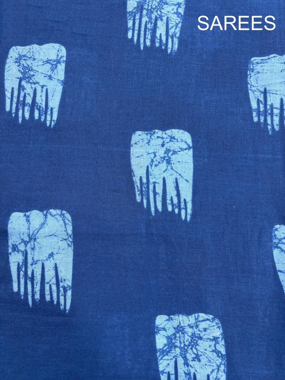 Mulmul Cotton Abstract Printed Saree