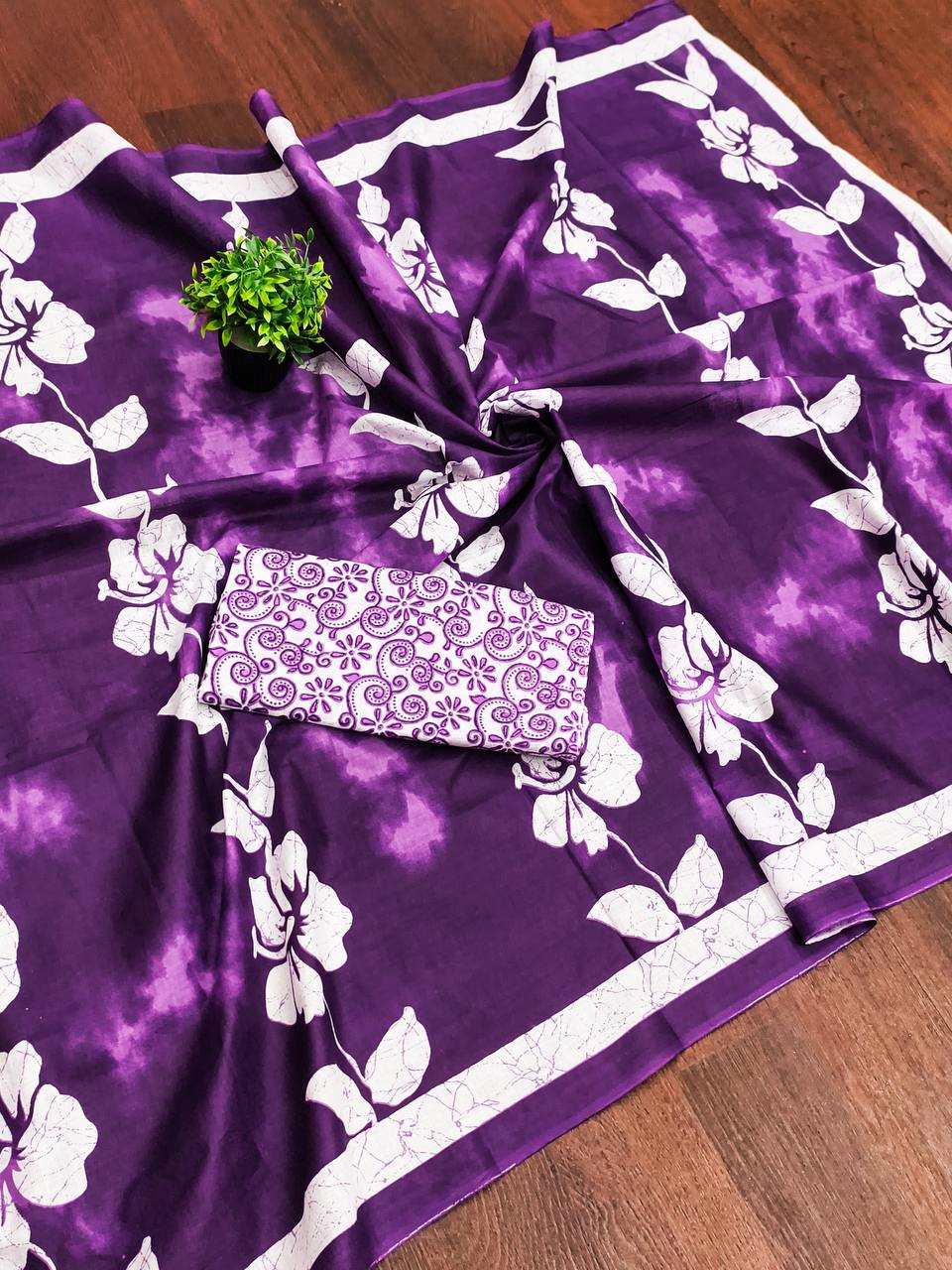 Floral Hand Block Print Classic Mulmul Cotton Saree