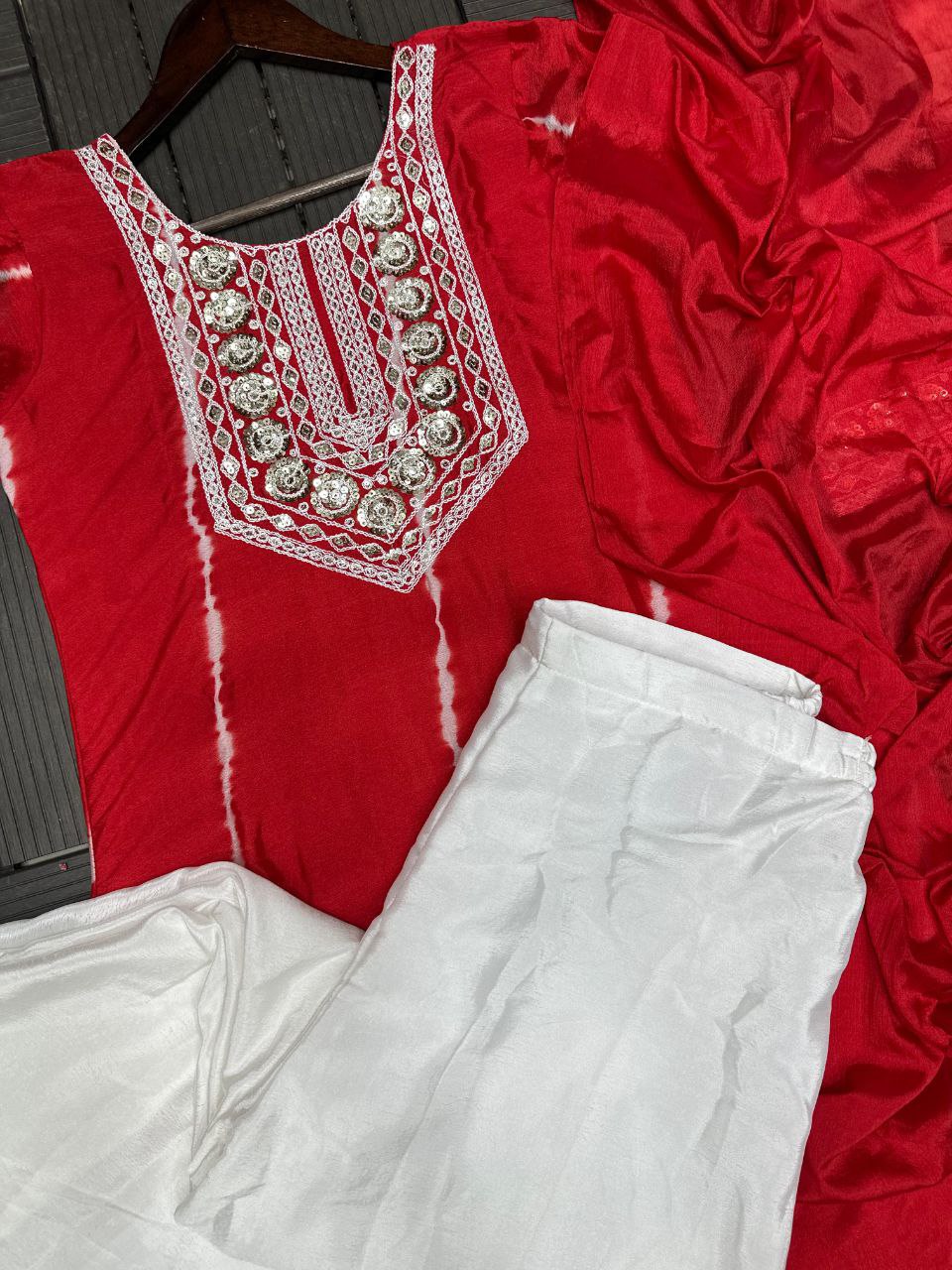 Festive Rani Pink Kurta Set with Peacock Embroidery & Gota Work