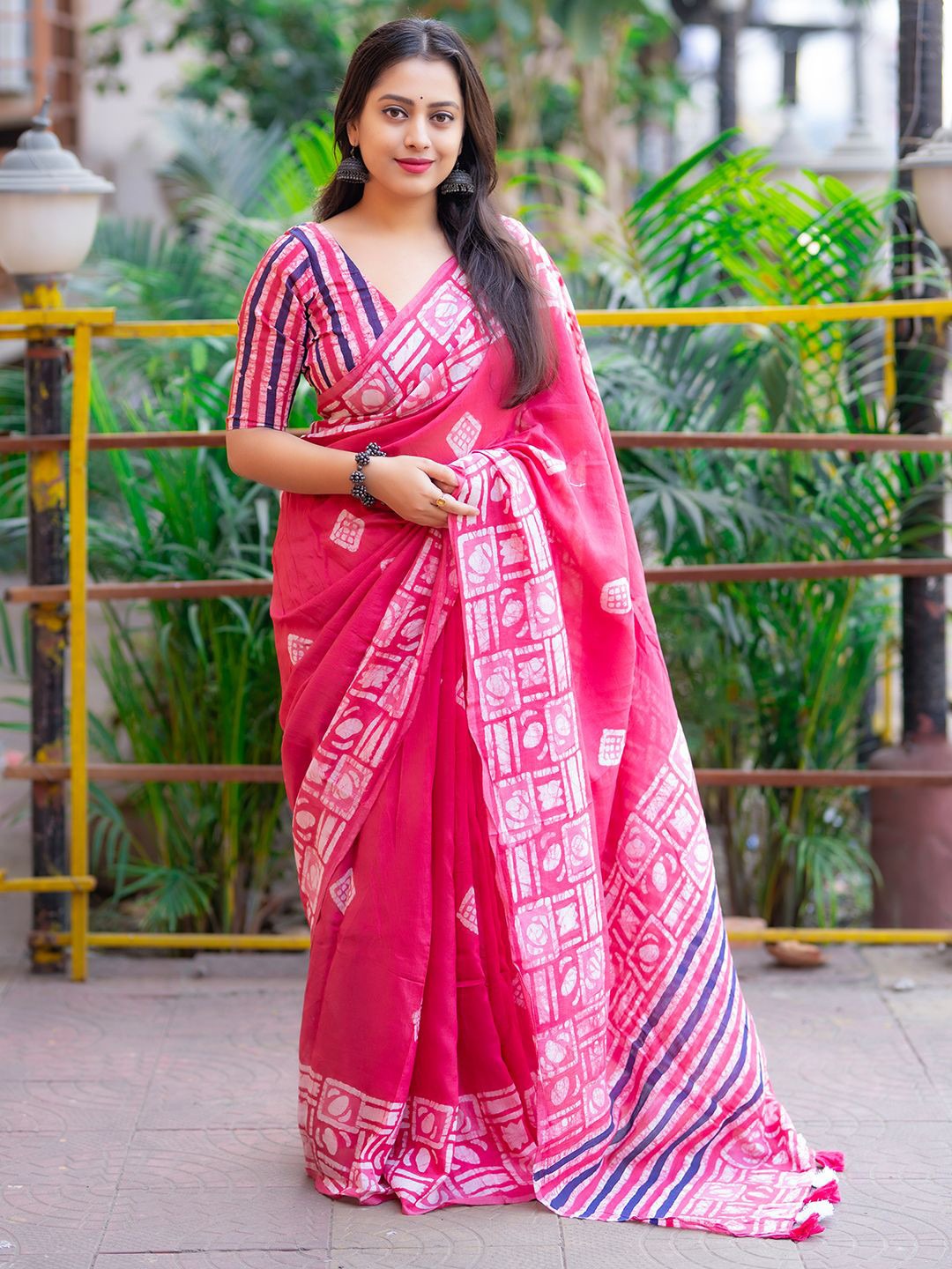 Hot Pink Mul Cotton Printed Saree with Contrast Border - Pionex Fab