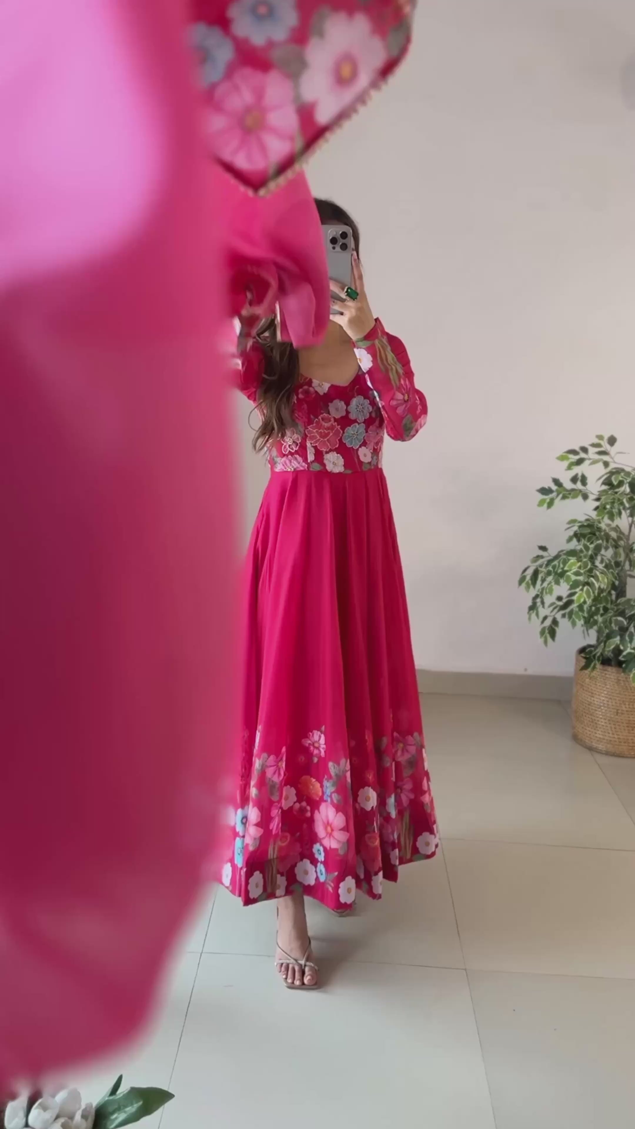 Women Floral Printed Organza Silk Flared Anarkali Kurta Set