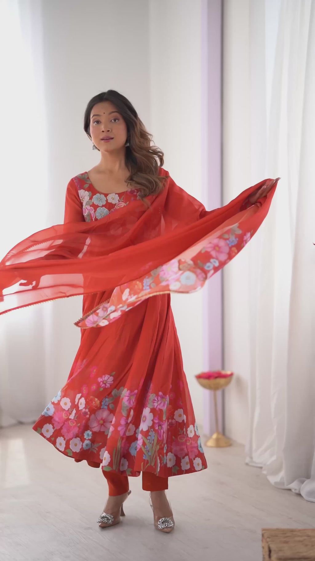 Women Floral Printed Organza Silk Flared Anarkali Kurta Set
