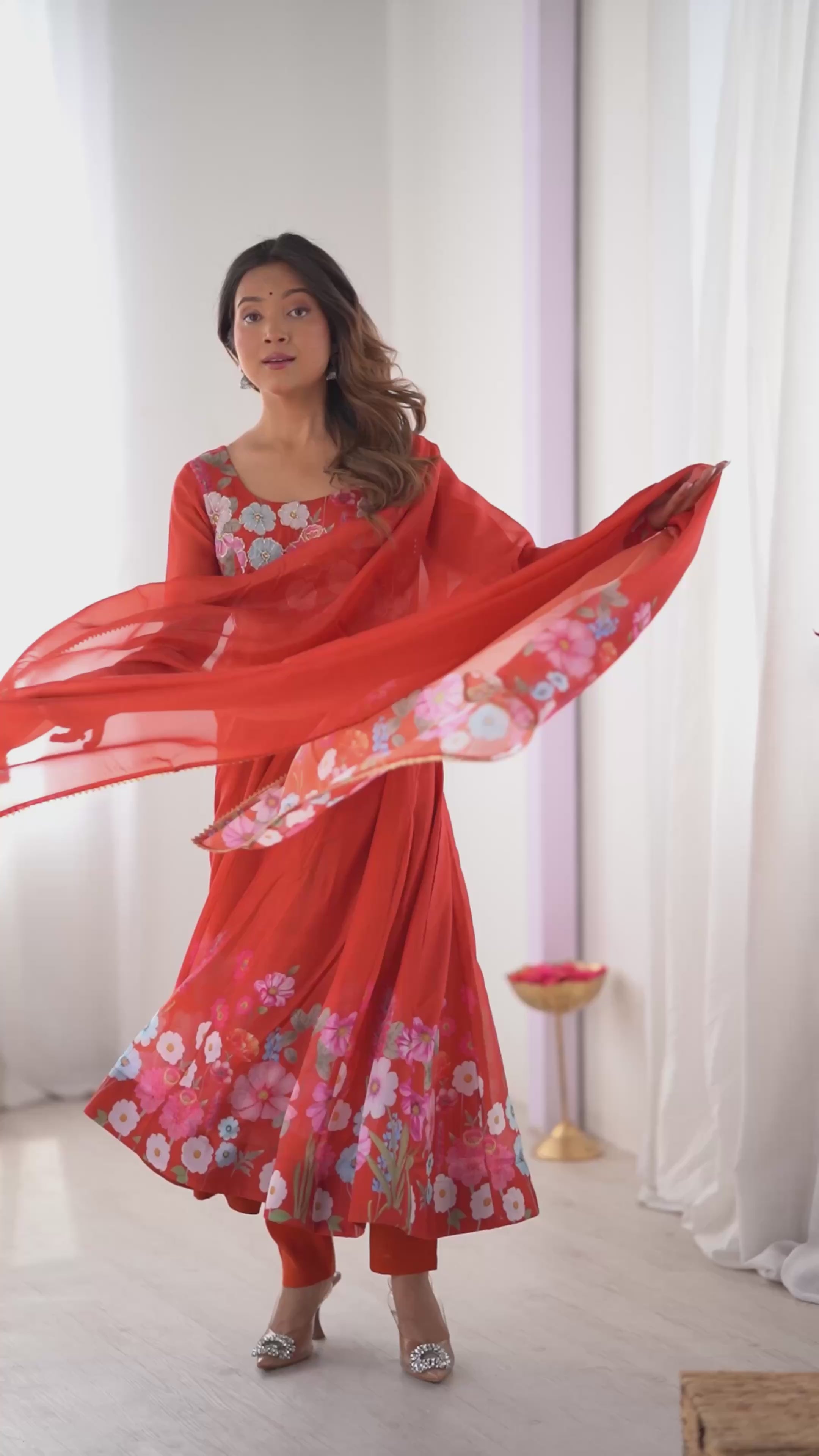 Women Floral Printed Organza Silk Flared Anarkali Kurta Set
