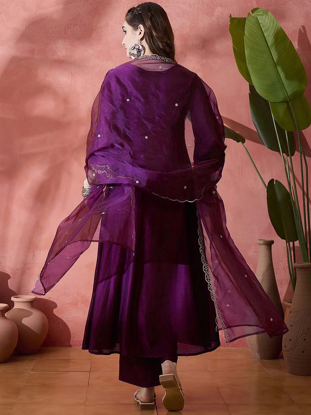 Elegant Zari Embroidered Silk Blend Anarkali Set